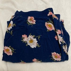 Navy blue flower print flow pants